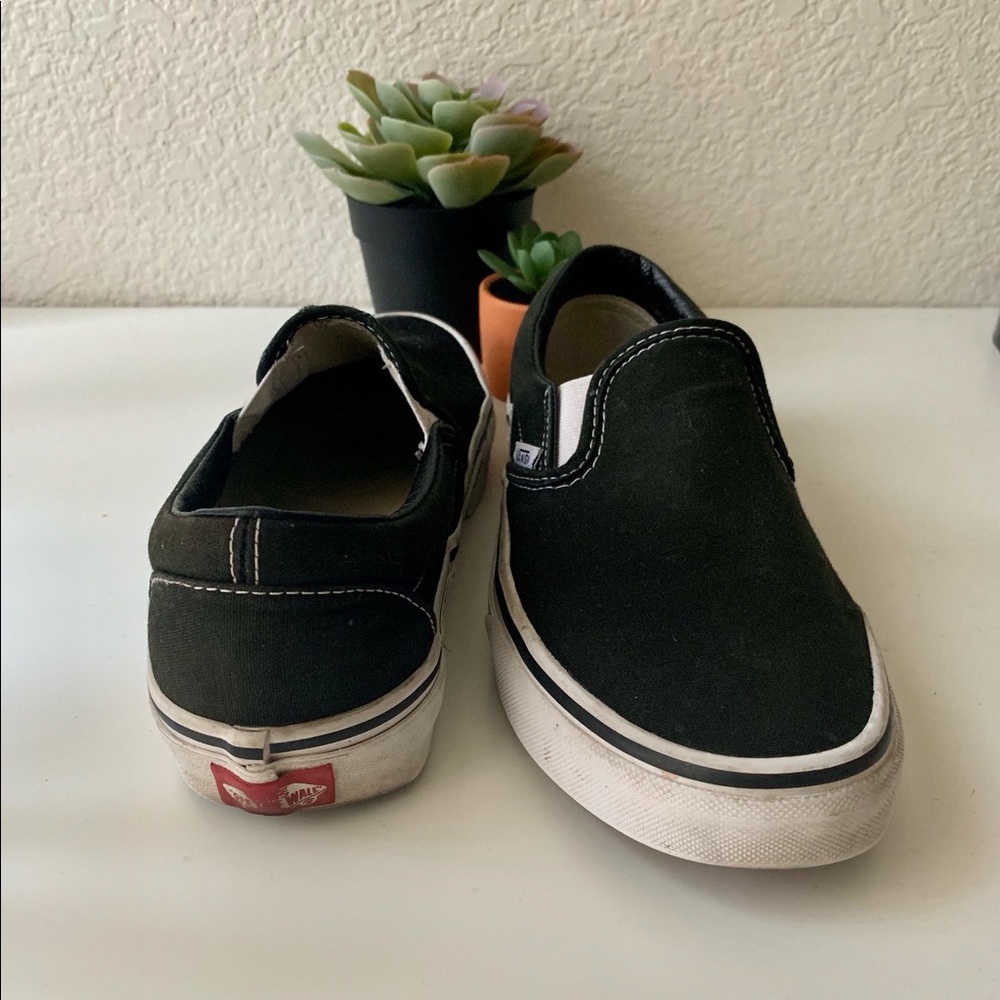 Black canvas classic slip-on vans